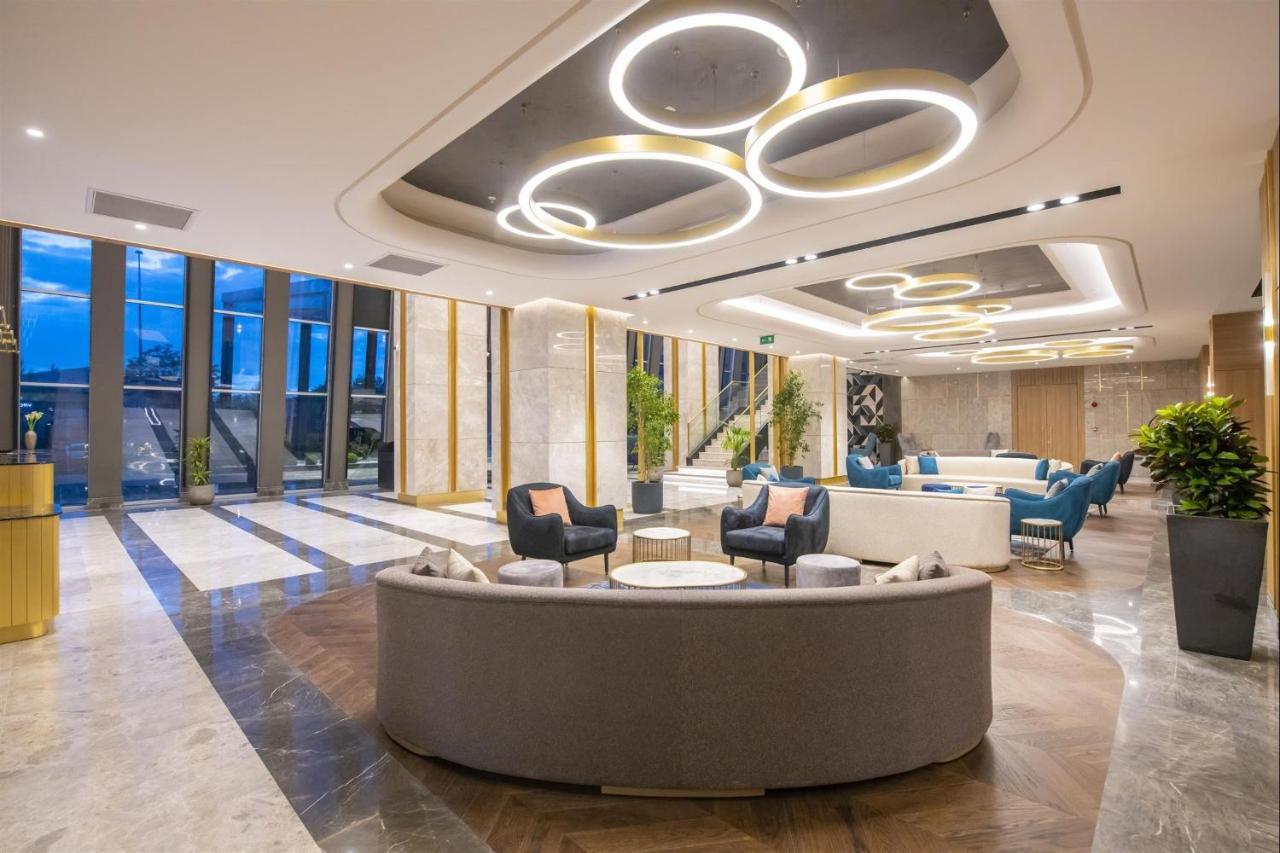 Отель Crowne Plaza Ankara By Ihg Экстерьер фото