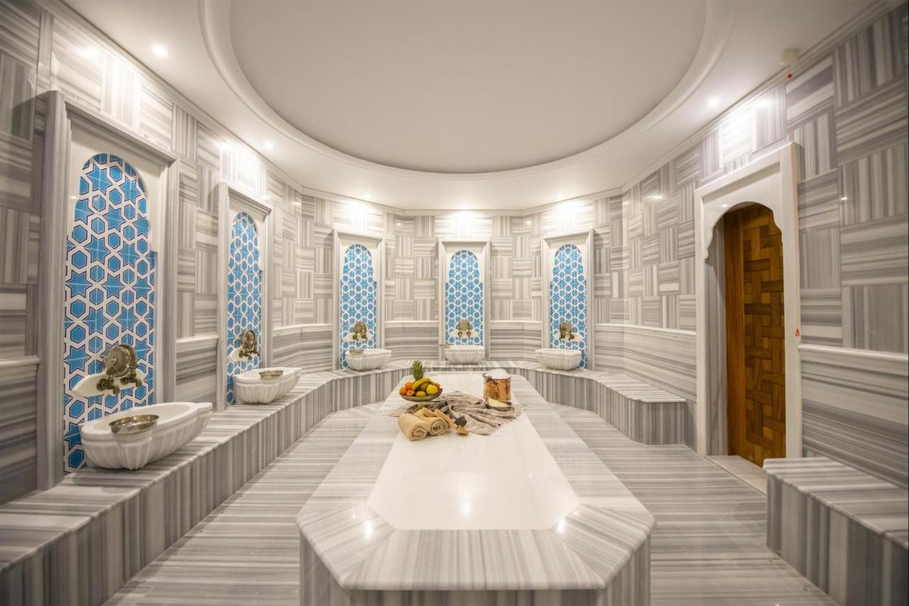 Отель Crowne Plaza Ankara By Ihg Экстерьер фото