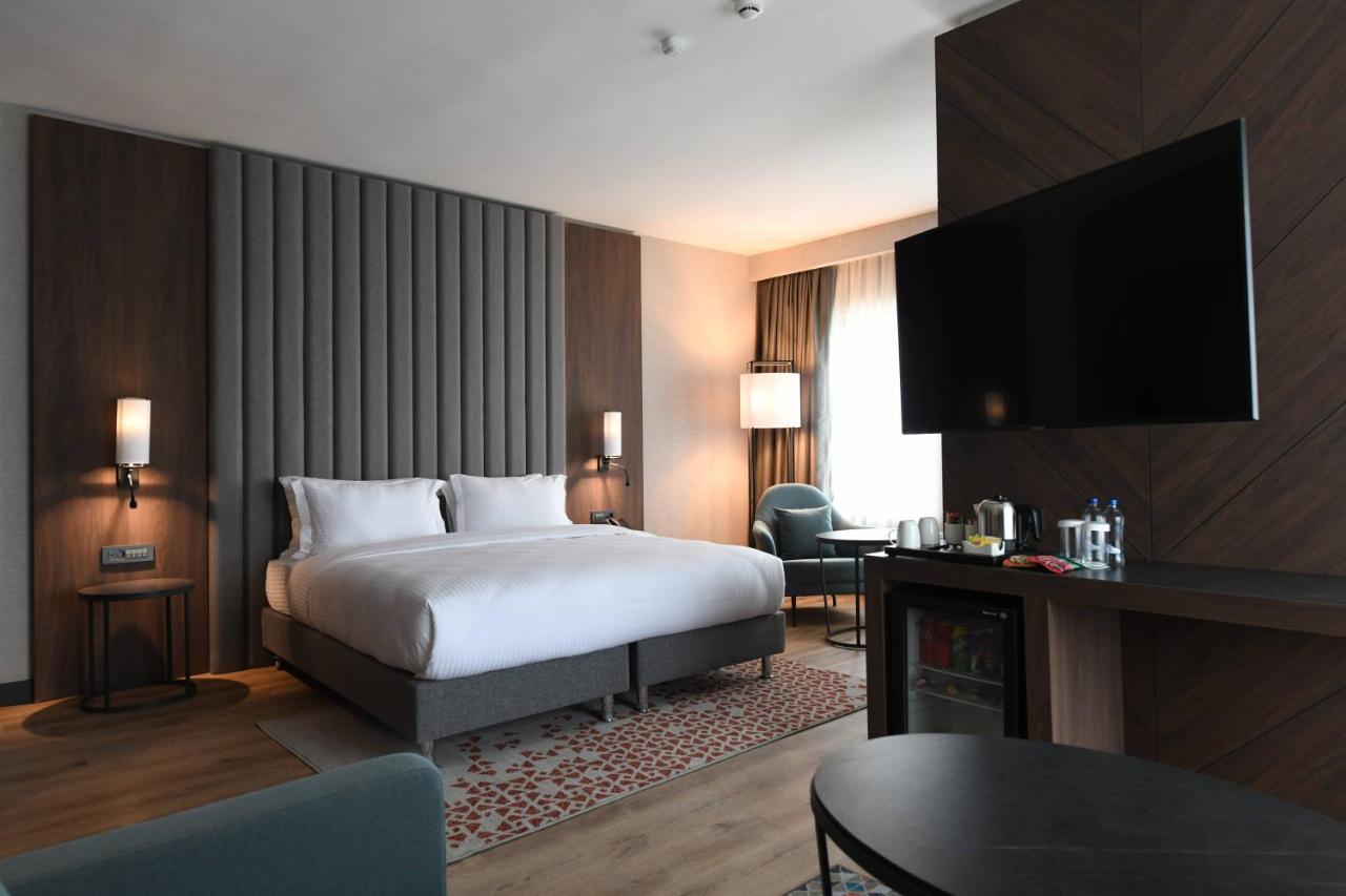 Отель Crowne Plaza Ankara By Ihg Экстерьер фото